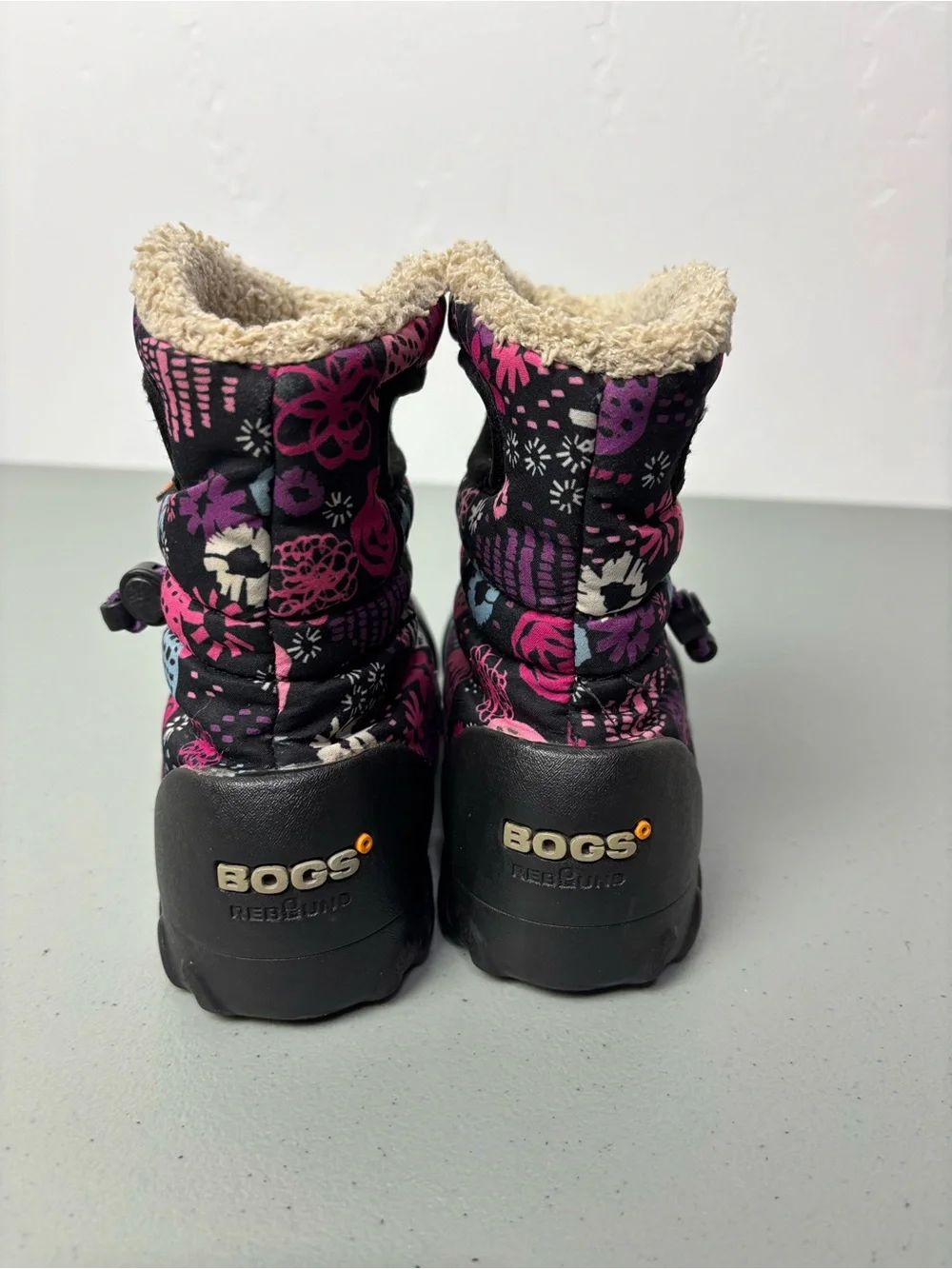 BOGS Kids Girls Waterproof Winter Boots Snow Size 10 Garden Floral Multicolor